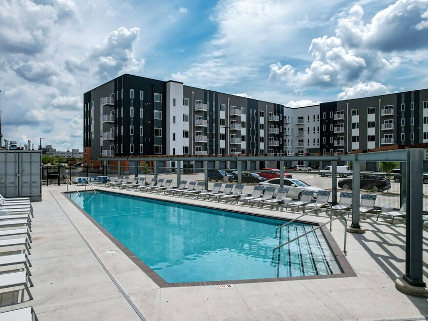 LINC at Gray's Station, Des Moines, IA 50309 - photo 1