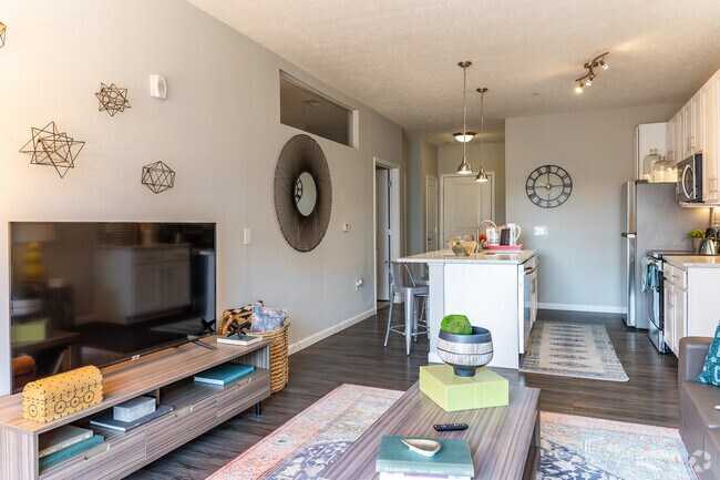 Luxe Belle | Student Housing, Columbus, OH 43201 - photo 2