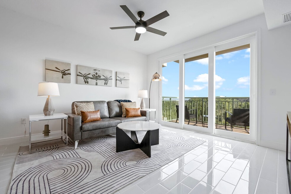 605 Kemp St unit ID1044456P, Merritt Island, FL 32952 - photo 1