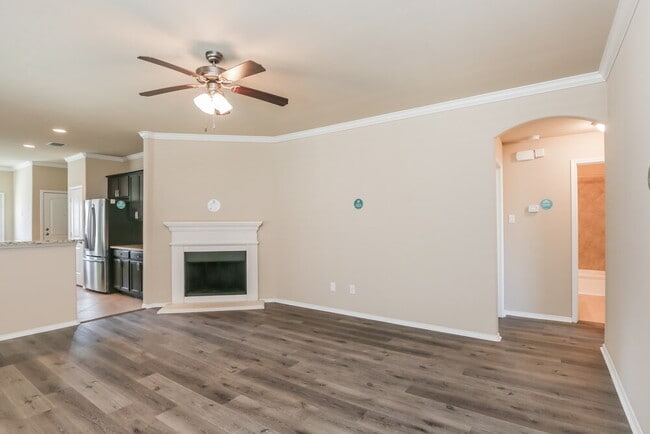 517 Pawnee St, Cross Roads, TX 76227 - photo 3