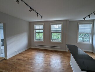 2423 N Kedzie Blvd, Chicago, IL 60647