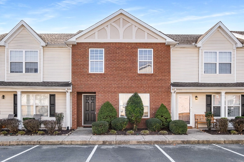 423 Shoshone Place, Murfreesboro, TN 37128 - photo 1