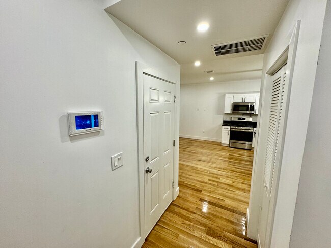 74 Corona St unit 2, Dorchester Center, MA 02124 - photo 4