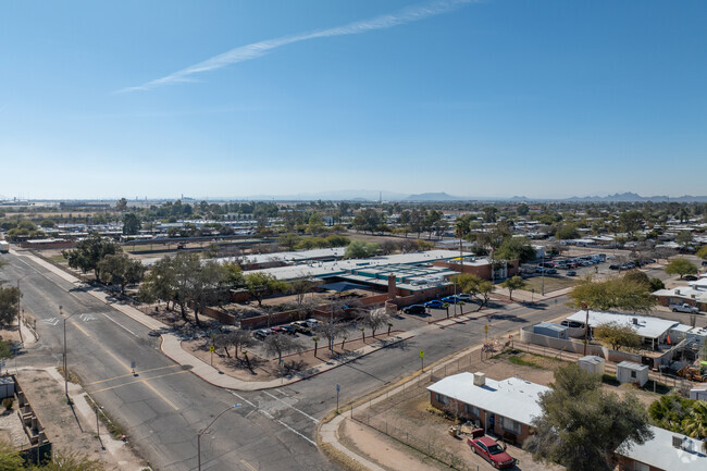 An aerial view of Myers Ganoung Elementary School.
