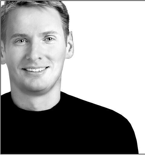 Agent Photo