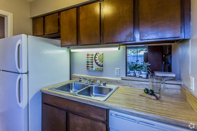 Sturbridge, Little Rock, AR 72227 - photo 5