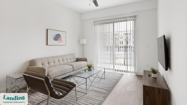 650 E Sycamore St unit 3105, Denton, TX 76201 - photo 3