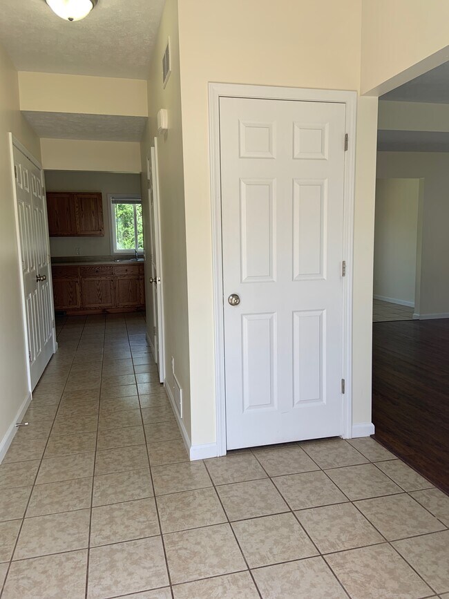 204 Betsinger Rd unit 63, Sherrill, NY 13461 - photo 7