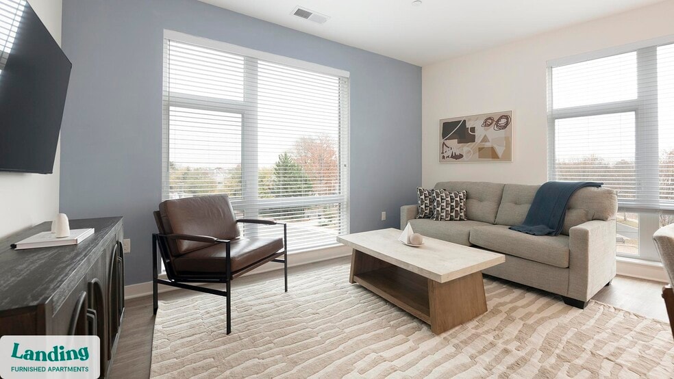 1215 N Fayette St unit 326.1412580, Alexandria, VA 22314 - photo 1