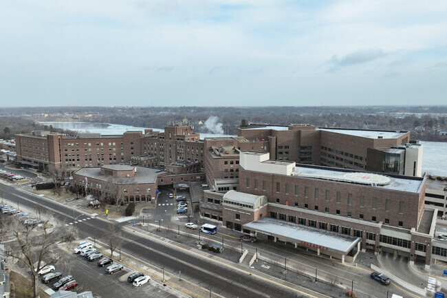 St. Cloud Hospital Program provides a number of services to help those in need.