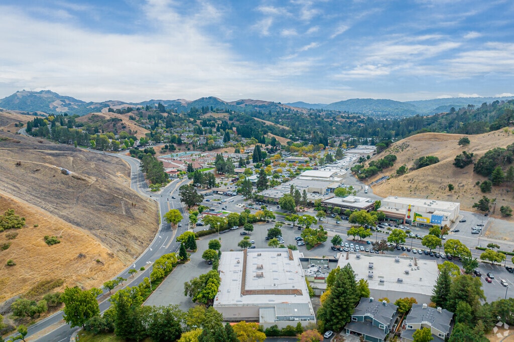 About Rheem Valley Schools, Demographics, Things to Do