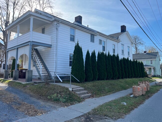 15 Locust St unit 1st Floor, Glens Falls, NY 12801 - photo 6