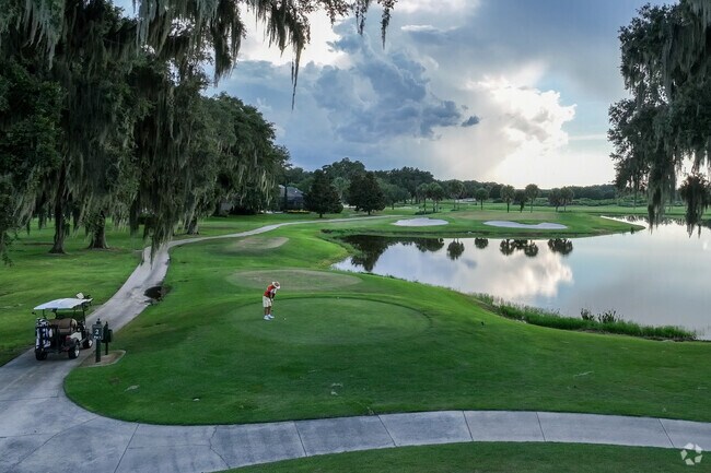 The Pelican and Heron Golf Courses are just a few minutes from the Village of Belvedere.