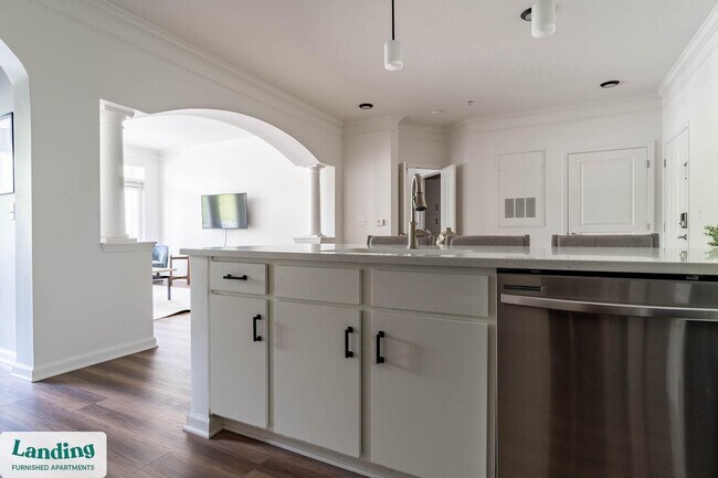 1017 Umstead Hollow Place unit 2220, Cary, NC 27513 - photo 6