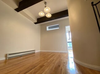 2 Harvard Square Unit 4, Brookline, MA 02445