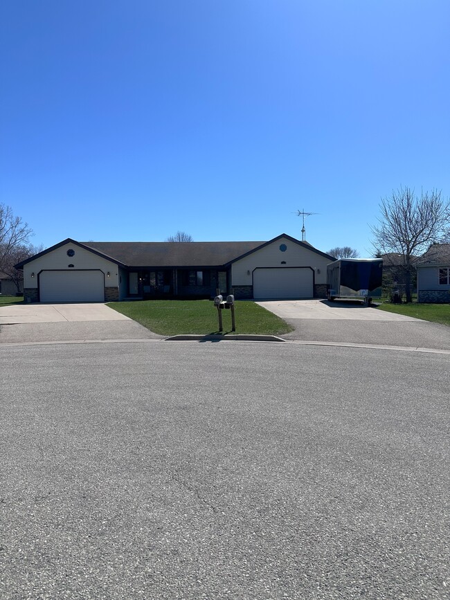 14 Duchess Ct Unit 14 Duchess ct., Appleton, WI 54914
