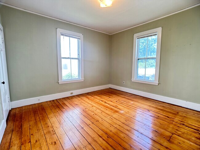 57 Rindge Ave unit 4 bd, Cambridge, MA 02140 - photo 4