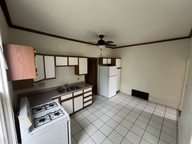 823 West Ave S, La Crosse, WI 54601 - photo 7