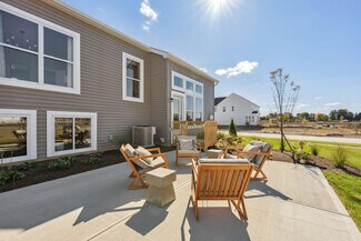 43 Sienna Glenn Dr, Lewis Center, OH 43035