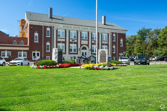 This three story school houses Pk-6 graders.