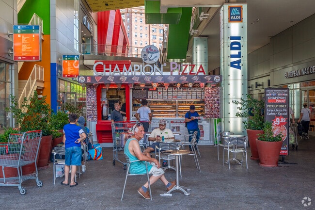 Rego Park residents can dine out and shop without leaving the neighborhood.