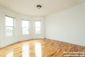 307 Hancock St Unit 3, Boston, MA 02125