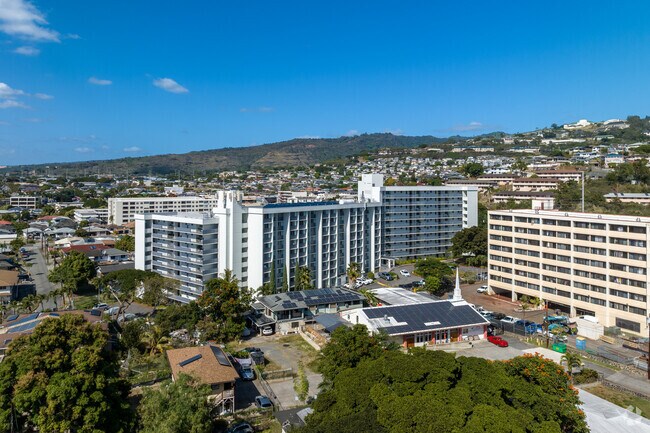 There are also renovated condos to accommodate the needs of Liliha-Kapālama residents.
