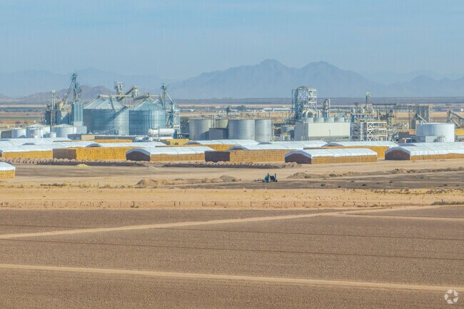 Agriculture is still big business in and around Maricopa.
