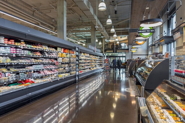 Lunds and Byerlys in Highland Park recently opened a larger store in the Highland Bridge area.