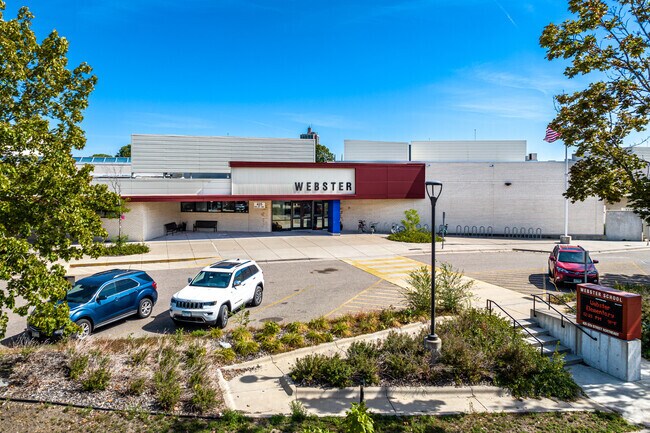 Welcome to Webster Elementary serving students in grades K-5.