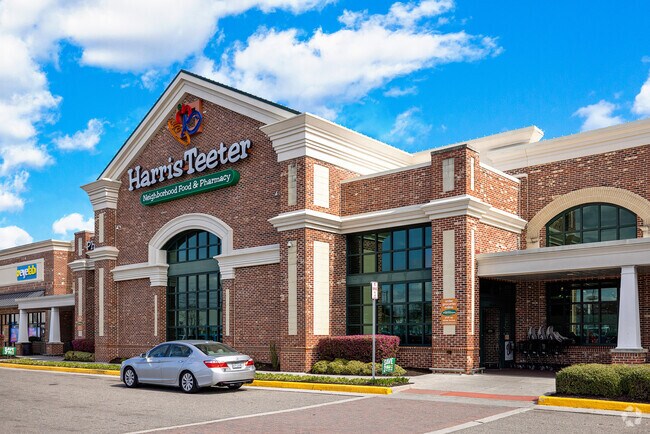 Wards Corner Harris Teeter is the go to grocery store in Belvedere.