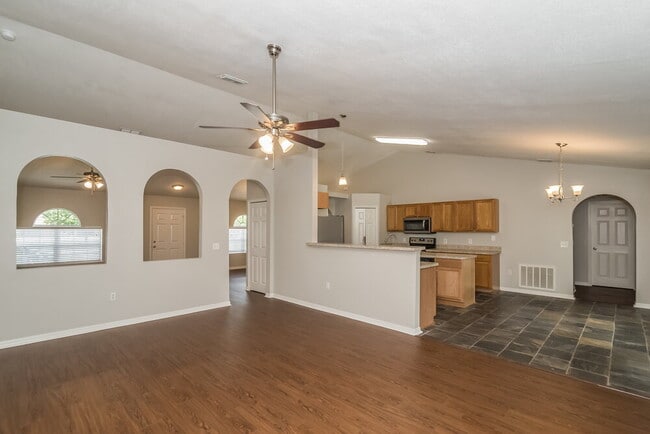 12202 Glenn Hollow Dr, Jacksonville, FL 32226 - photo 4