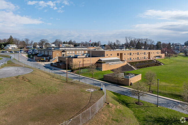 Swatara Middle School serves 539 students in grades 6-8.