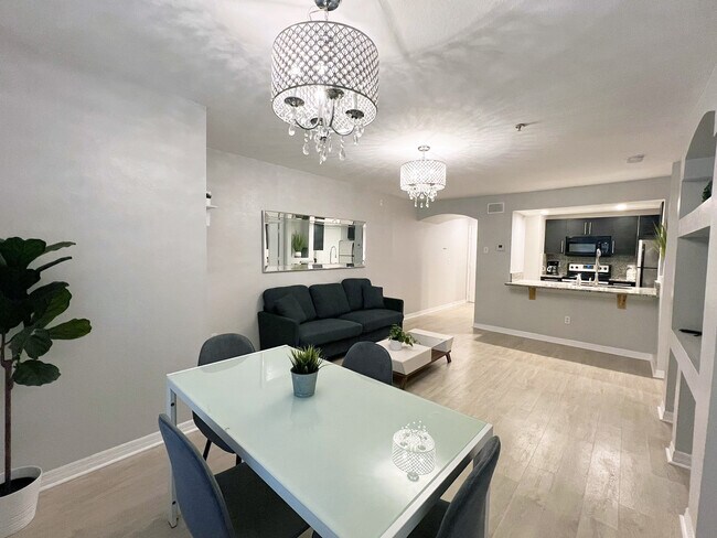 7230 Westpointe Blvd unit 1428, Orlando, FL 32835 - photo 6