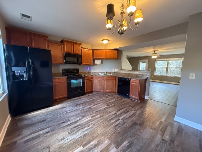 5410 Perlou Ln, Murfreesboro, TN 37128 - photo 4