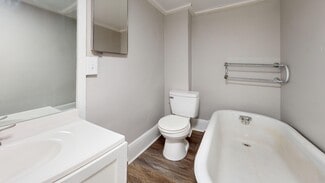 1072 Wooster Rd W, Barberton, OH 44203