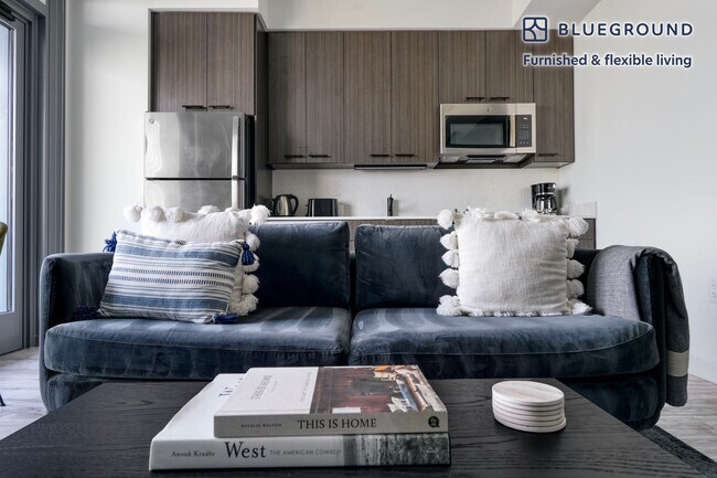 501 Brazos St unit FL20-ID232, Austin, TX 78701 - photo 2