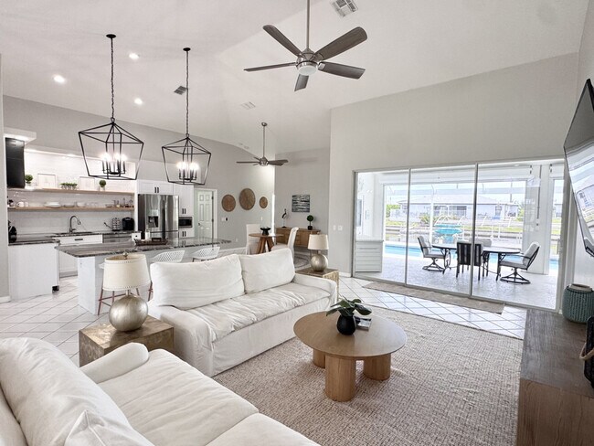 236 SW 47th St unit ID1353280P, Cape Coral, FL 33914 - photo 4