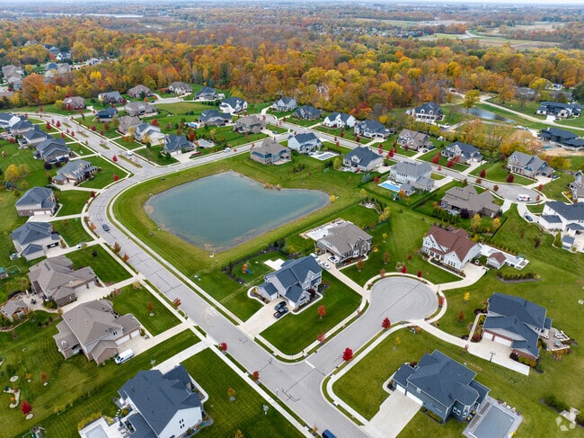 Proximity to water is an important part of the Brooks-Luxhaven neighborhood.