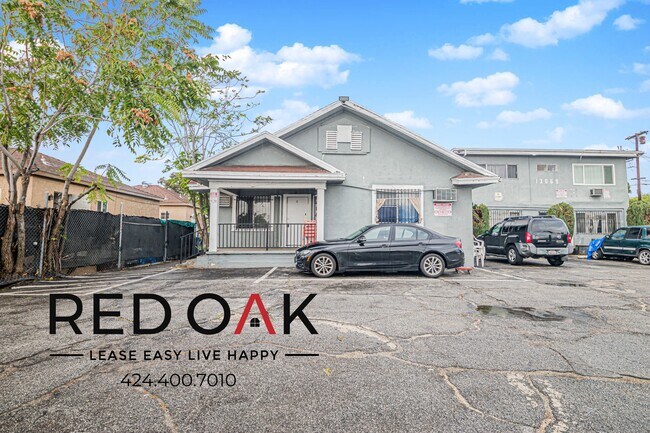 13073 Pierce St unit 11, Los Angeles, CA 91331 - photo 6