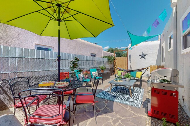 1220 Truman St SE unit House, Albuquerque, NM 87108 - photo 2
