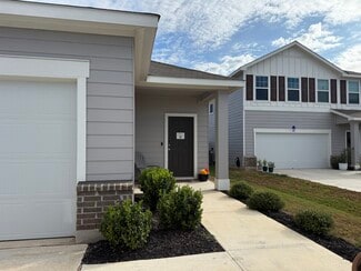 195 Parkers Pond Path, San Marcos, TX 78666