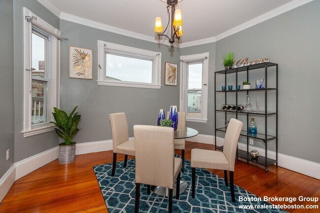 797 Columbia Rd unit 3, Dorchester, MA 02125 - photo 4