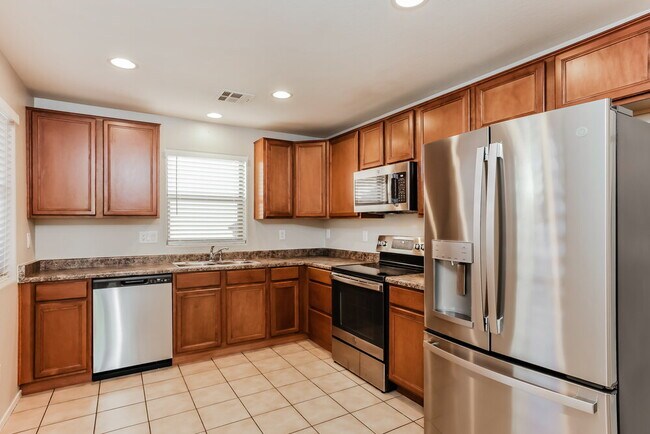 1872 S Seton Ave, Gilbert, AZ 85295 - photo 7