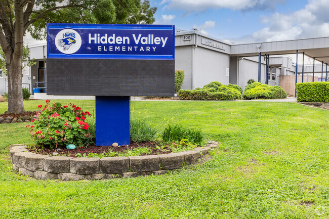 Hidden Valley Elementary School in Martinez is a large elementary School with 800 students.