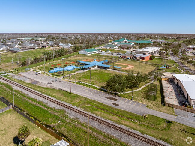 Aerial image of Ormond Community Park