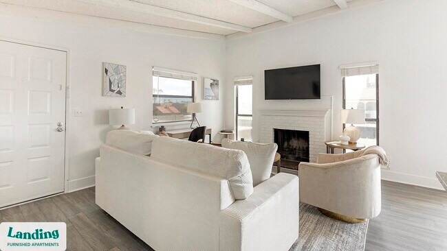 5272 Tamarus St unit 5212D.1411248, Las Vegas, NV 89119 - photo 4