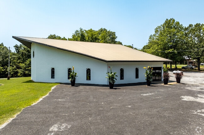 Apostolic Christian School is associated with the Apostolic Christian Church.