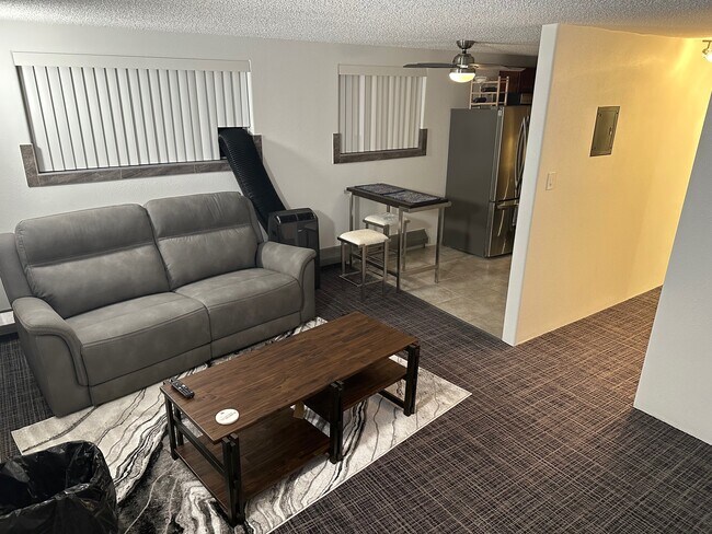 9080 E 16th Ave, Aurora, CO 80010 - photo 4