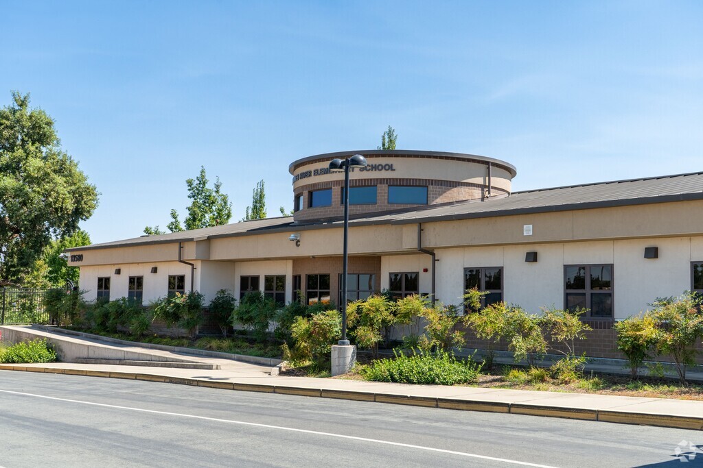 Welcome to Cosumnes River Elementary School in Outlying Sacramento County.